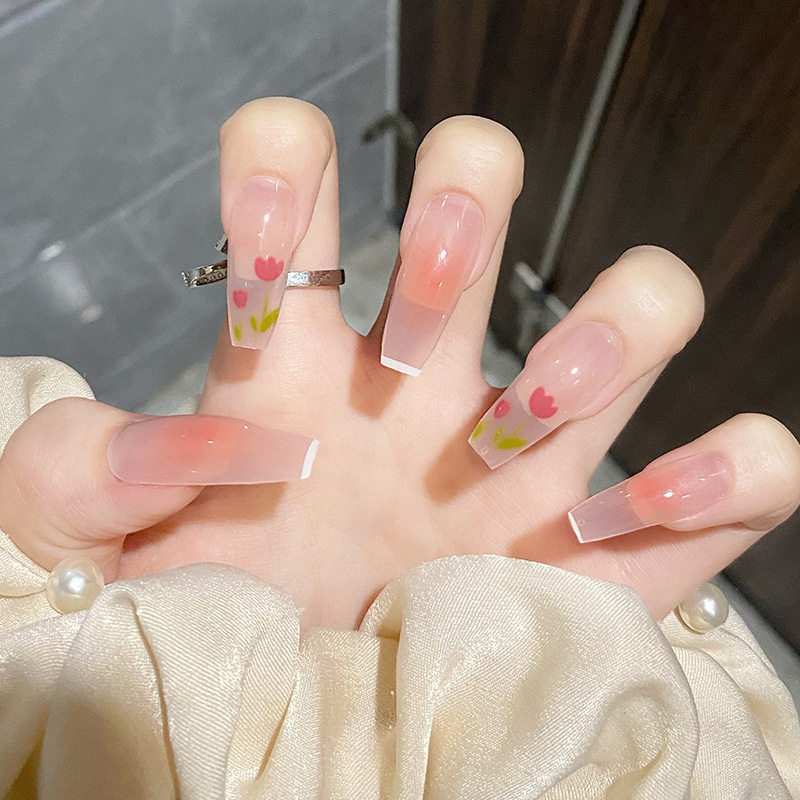 腮红郁金香粉透穿戴甲~夏日温柔优雅长款芭蕾美甲假指甲贴片