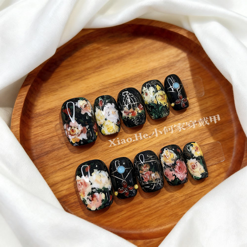 【风在裙摆写诗 】小何家纯手工穿戴甲·高级手绘美甲贴片