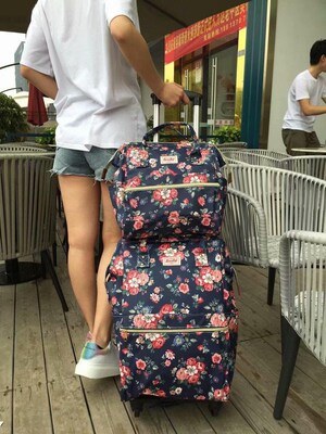 The 22-inch waproof printing hand bag with universal