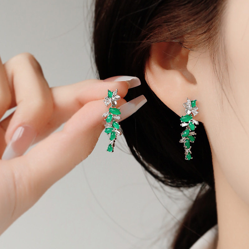 日本portney bell轻奢仿玉锆石流苏叶子耳环女新款小众设计感