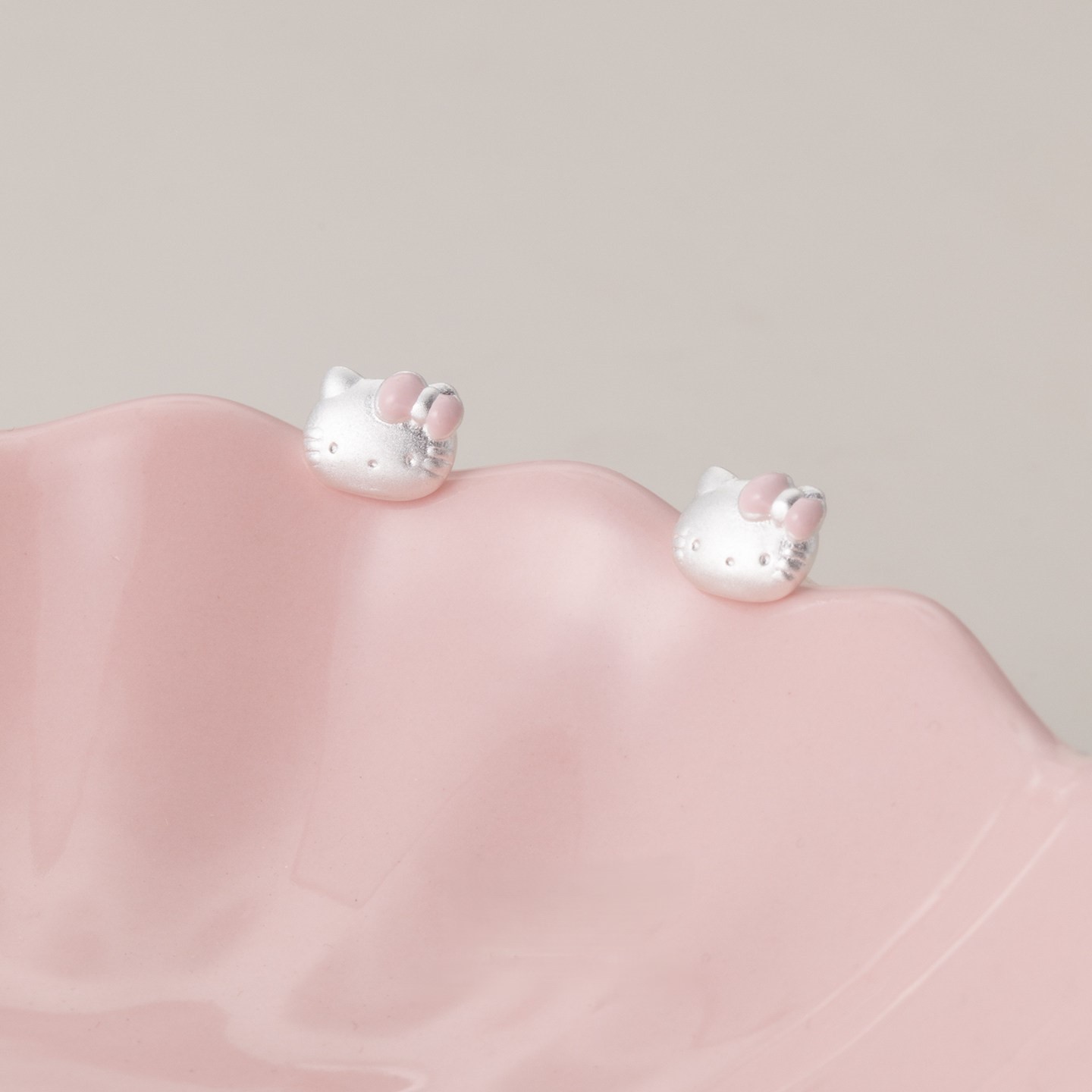 英国设计师cherry kittys银针蝴蝶结小猫咪耳钉清甜美可爱少女