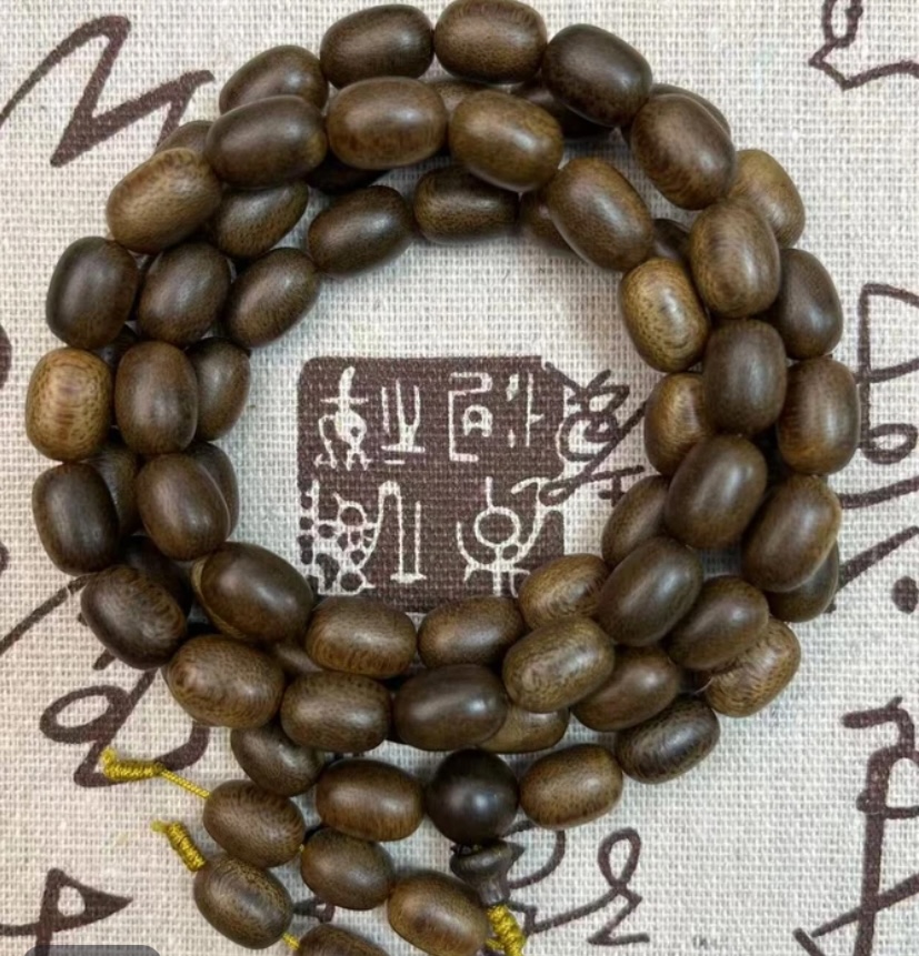 沉香手串枣珠白棋楠0.8多圈