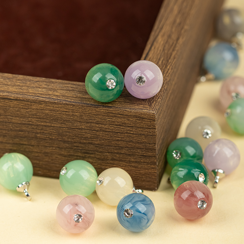 玉石纽扣衣服高脚镶钻流金圆形扣