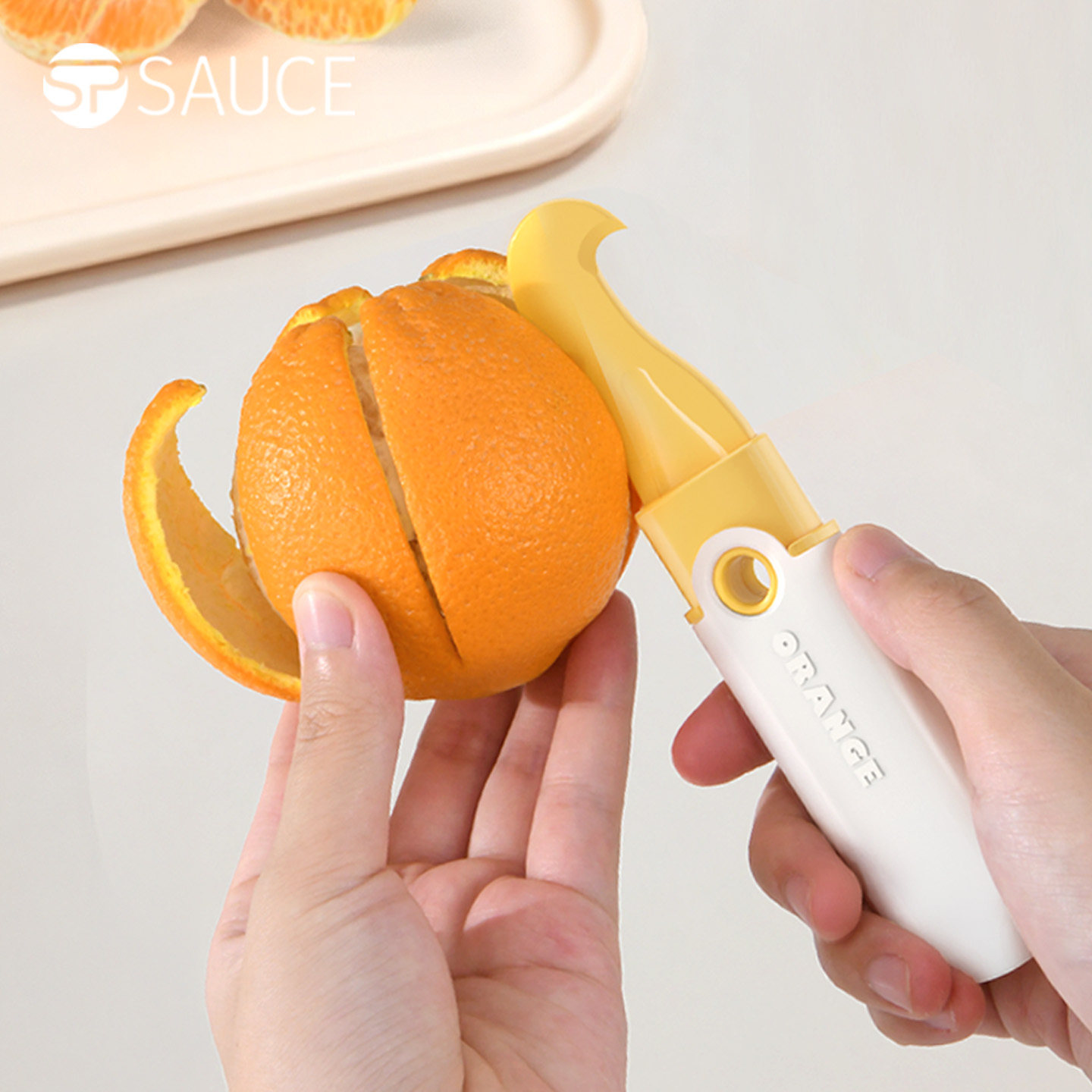 日本多功能剥橙器家用便携沃柑脐橙石榴剥皮器水果去皮神器开橙器