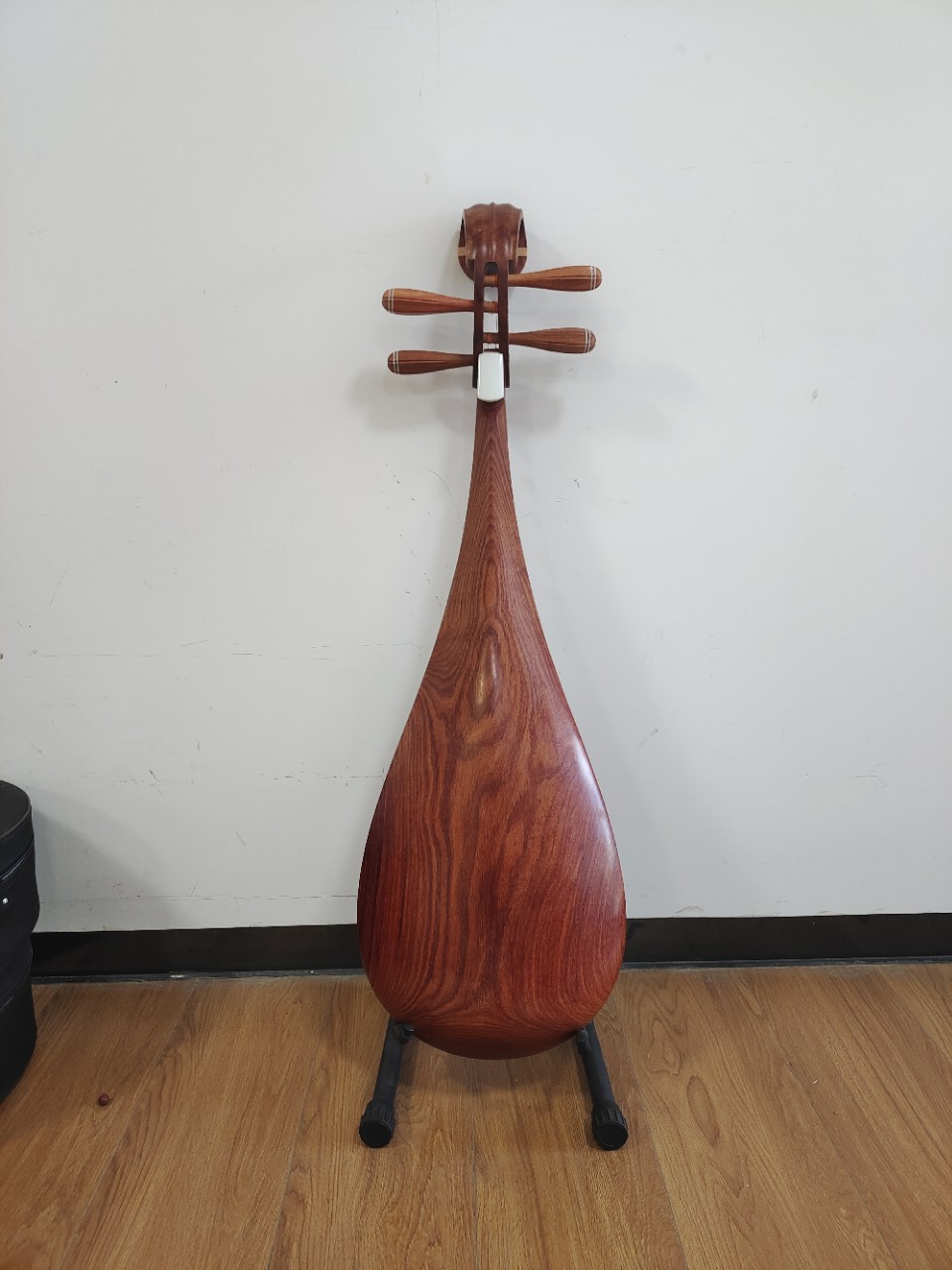 专业红酸枝木红木琵琶乐器 十级用琴厂家批发成人琵琶