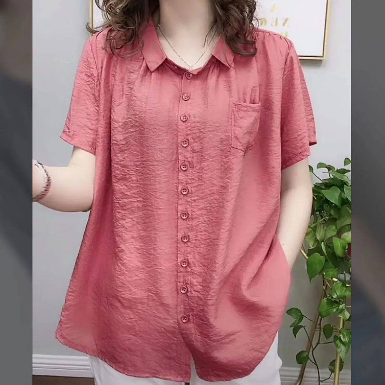 高档胖人女装胖妈妈加肥加大码衬衫遮肚子上衣老年人女装短袖开衫 - 实物图