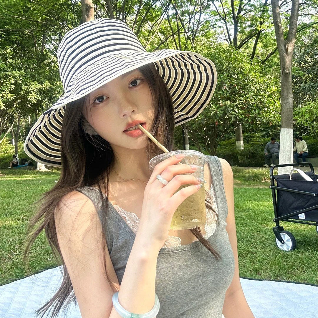 日系可折叠夏季条纹渔夫帽女新款长防晒帽子时尚盆帽大头围太阳帽