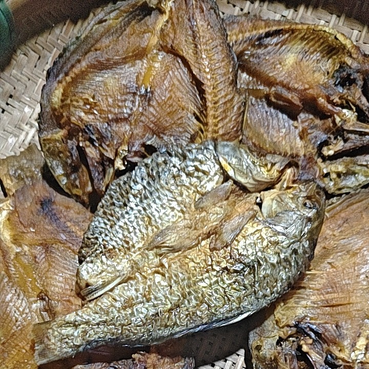 湖南湘西 农家稻花鱼