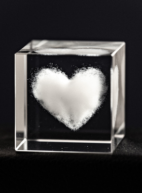 云朵小爱心心形立方体水晶白云透光无聊了送颗心礼物学生