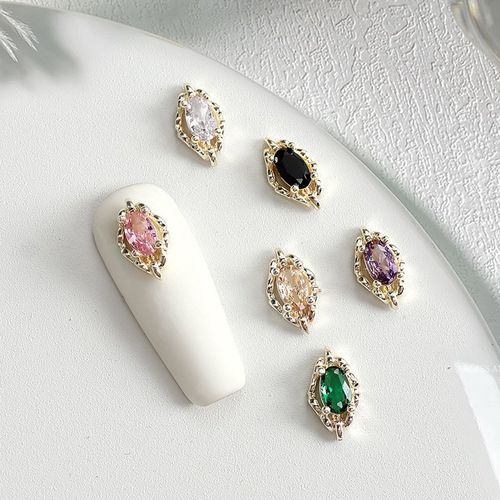 Hollow Horse Eye Color Zircon Decoration Luxurious Simple Na