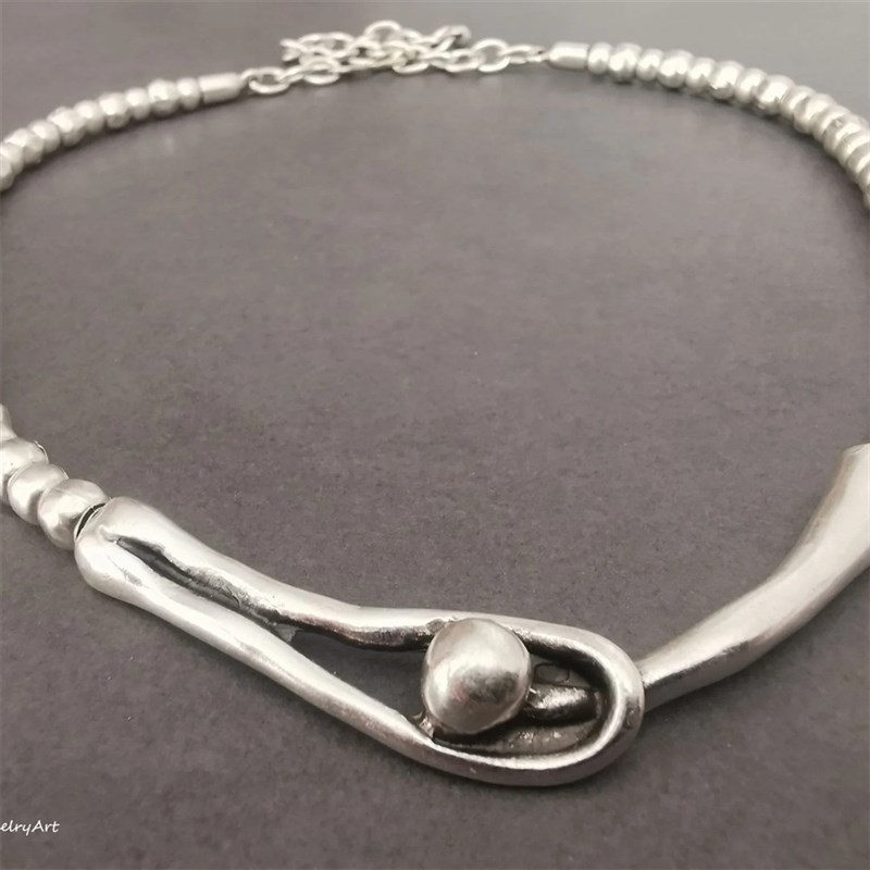 Retro Hammered Texture Simple Exquisite Circular Alloy Penda