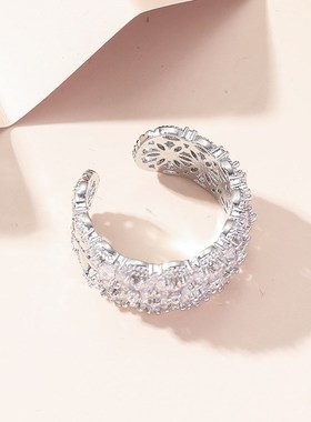 Designer Microinlaid Heavyduty Flower Zircon Ring Womens Lig