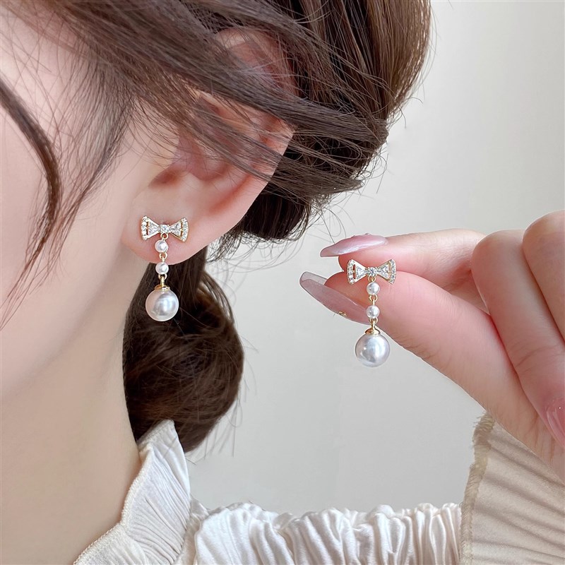 Bow Pearl Tassel Earrings Luxurious Fashionable Stylish for