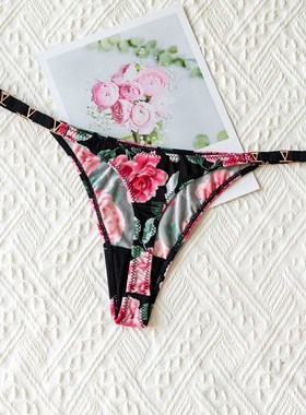 Sexy Lowrise Tstring Narrowedge Metal Vbuckle Fashion Print