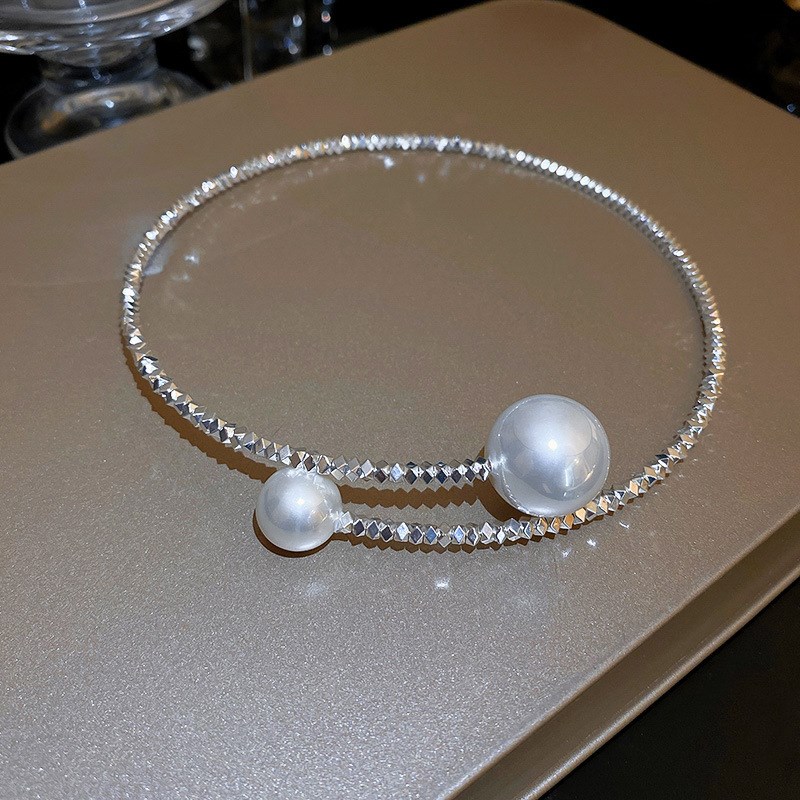 Silver Coins Pearl Opening Collar Chocker Necklace Stylish N