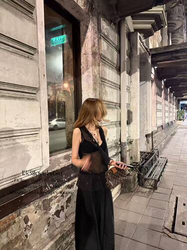 V领毛边吊带背心女夏显瘦外穿