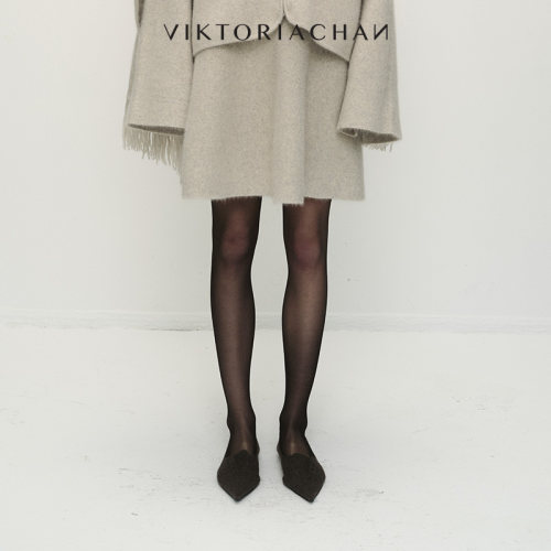 VIKTORIACHAN25/26秋冬成衣系列新品 松紧腰A字绒感针织短裙