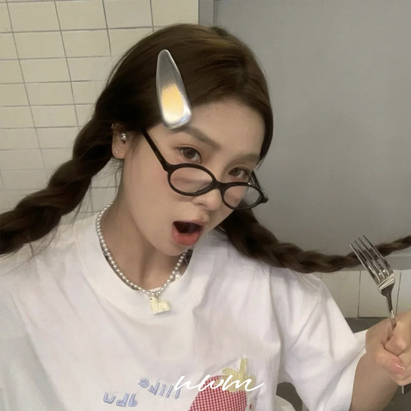 简约银色皮发夹2025春夏新款韩系气质可爱发卡侧边bb夹头饰发饰女,饰品/流行首饰/时尚饰品新,发饰,淘宝优惠券,粉丝福利购,淘宝优惠卷