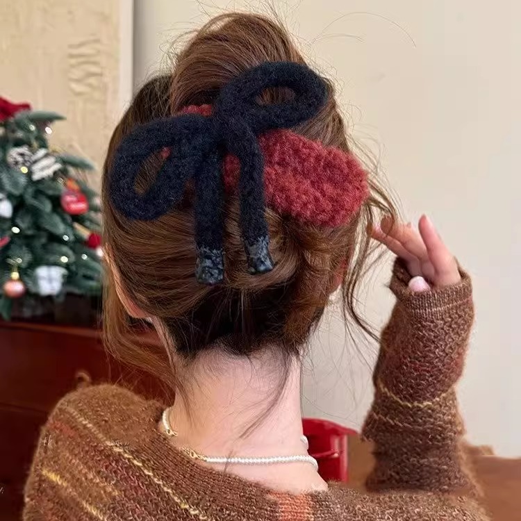 甜美蝴蝶结发夹女2025新年高级感后脑勺盘发鸭嘴夹大号毛毛绒抓夹