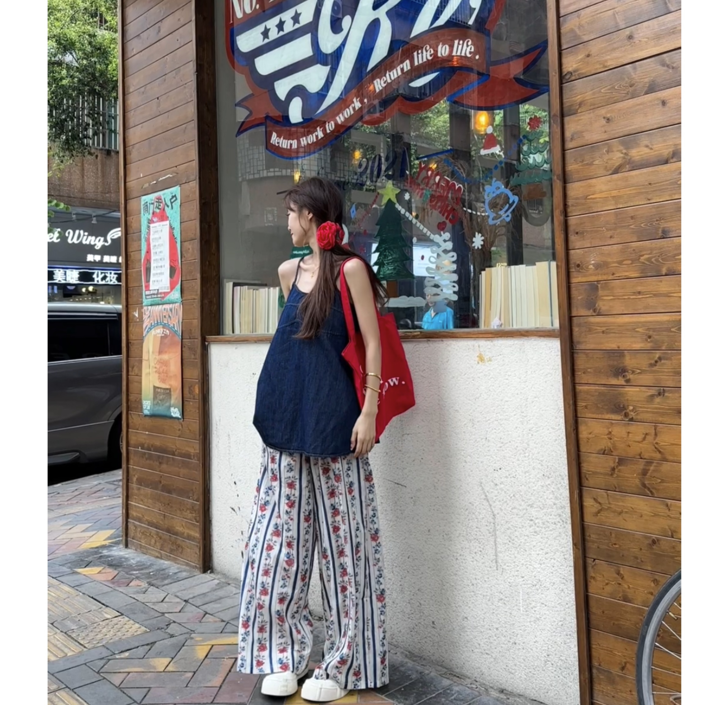 Seven 七分糖复古蓝牛仔吊带背心女夏宽松无袖上衣外穿碎花阔腿裤