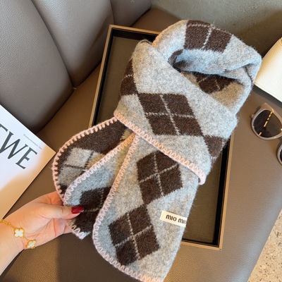 菱形格锁边针织围巾女韩系秋冬