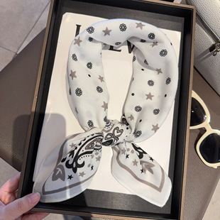 星星腰果花佩斯利丝巾女围巾棉麻70方巾旅游拍照防晒护颈装饰披肩