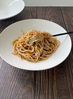 德化白瓷北欧风简约陶瓷意面斗笠盘创意白色沙拉盘家用陶瓷菜深盘