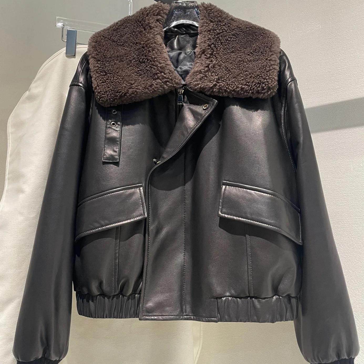 2025飞行夹克服绵羊皮皮毛一体羊毛领半植鞣欧货鹅绒服宽松