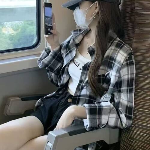 2025新款格子衬衫慵懒休闲遮肉衬衣外套宽松百搭防晒长袖格纹外穿