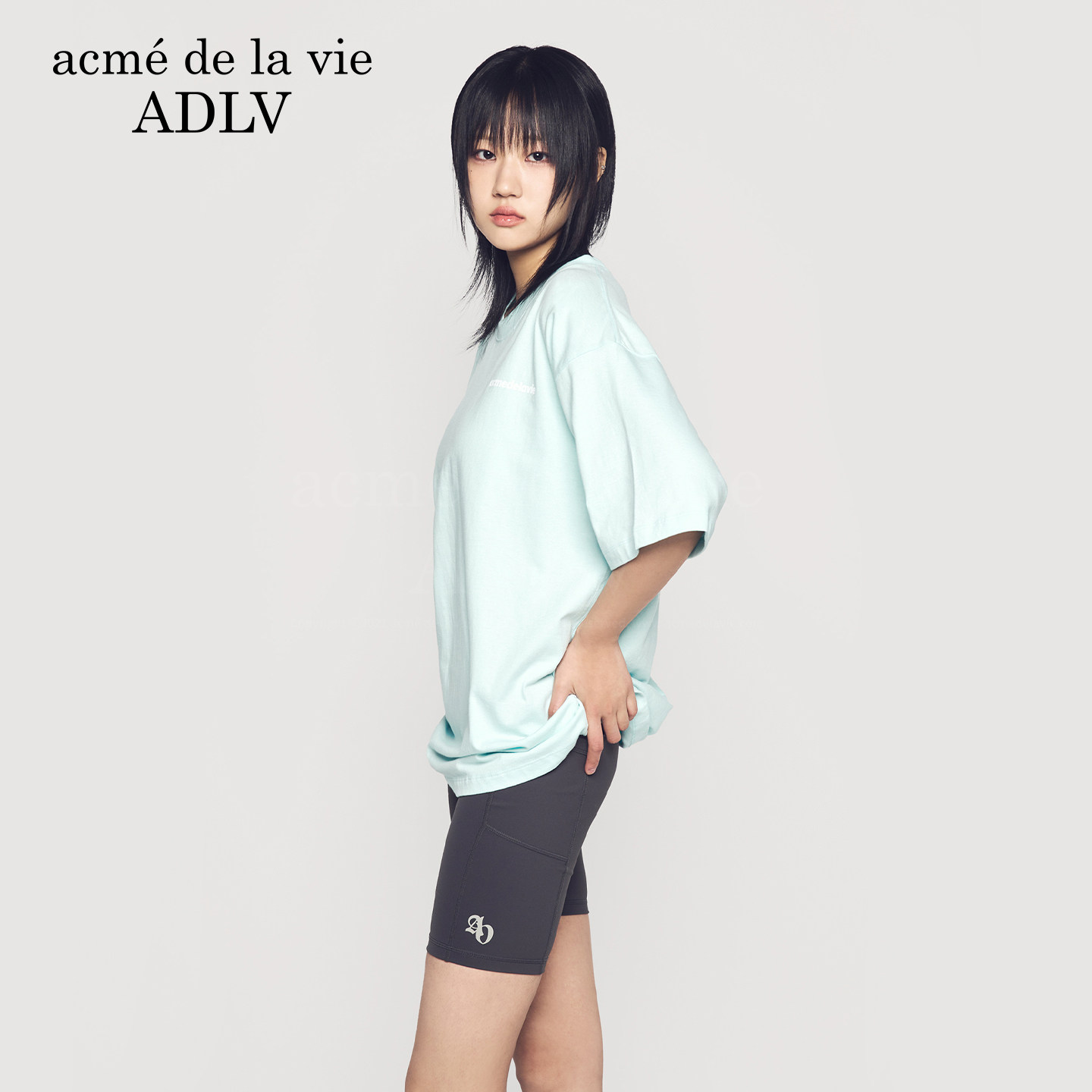 ADLV字母LOGO图案短袖T恤度假风男女款正肩印花夏季潮流上衣韩系