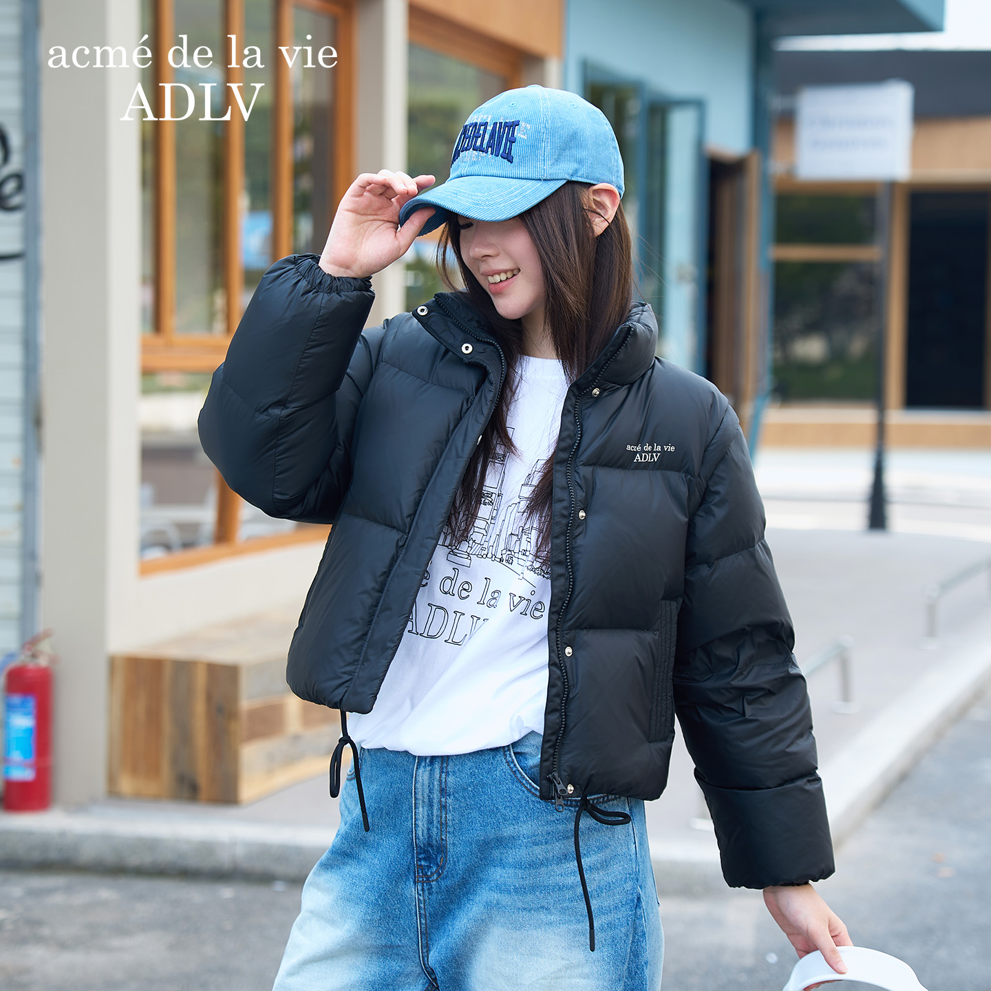 女士短款羽绒服可拆卸袖子