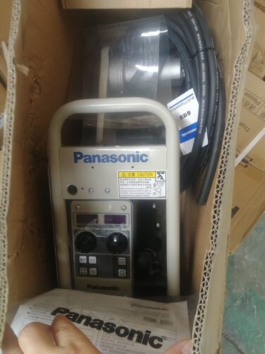 松下350FR2 500FR2焊机 数显送丝机