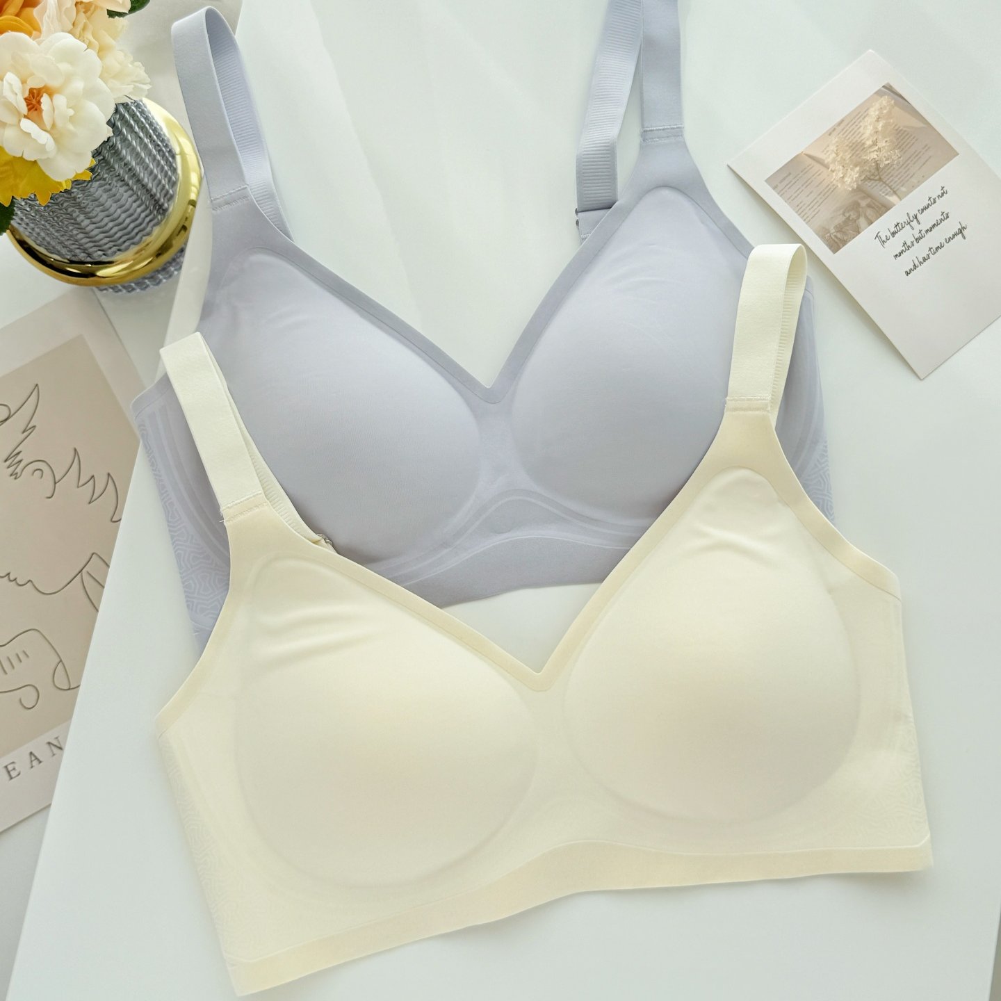 乳胶固定一体胸垫薄款一片式无痕无钢圈收副乳内衣文胸罩薄款夏季