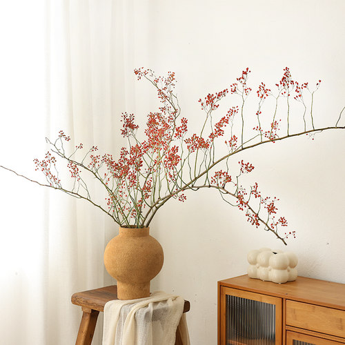 山归来蔷薇果红果干花花束