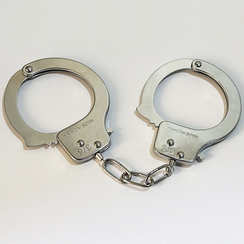 不锈钢情侣手铐加厚男女儿童玩具手铐影视拍摄道手扣具密室手拷锁