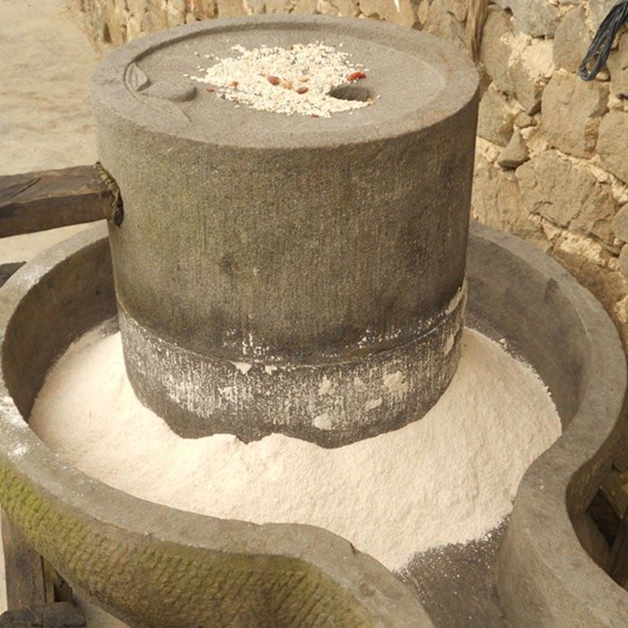 四川特产蒸肉粉农家手工石磨制作现做麻辣五香味粉蒸肉蒸排骨米粉