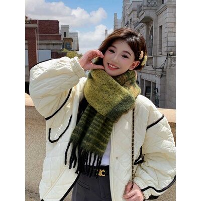 意大利BV氛围感条纹彩色围巾秋冬