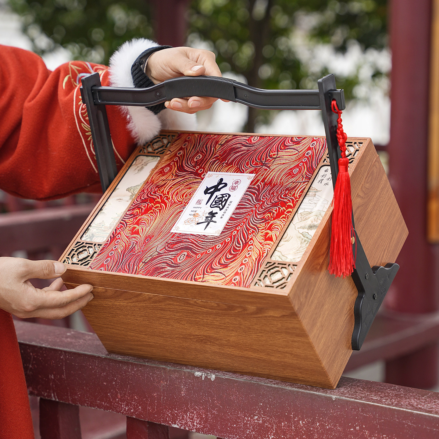 新年年货礼盒空盒手提红枣土特产香肠腊肉牛肉干糕点海参空盒定制