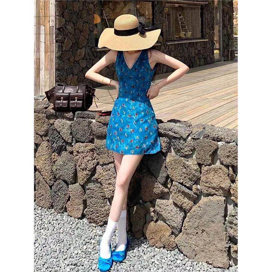 甜辣碎花v领雪纺连衣裙女2026夏季新款法式收腰显瘦A字背心短裙子