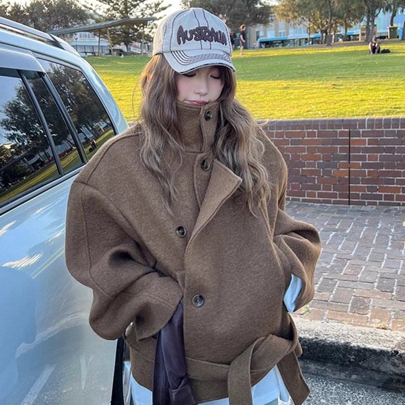 立领短款毛呢外套女2025秋冬新款小个子廓形系带时尚呢子大衣韩系,女装/女士精品,大码呢大衣,淘宝优惠券,粉丝福利购,淘宝优惠卷