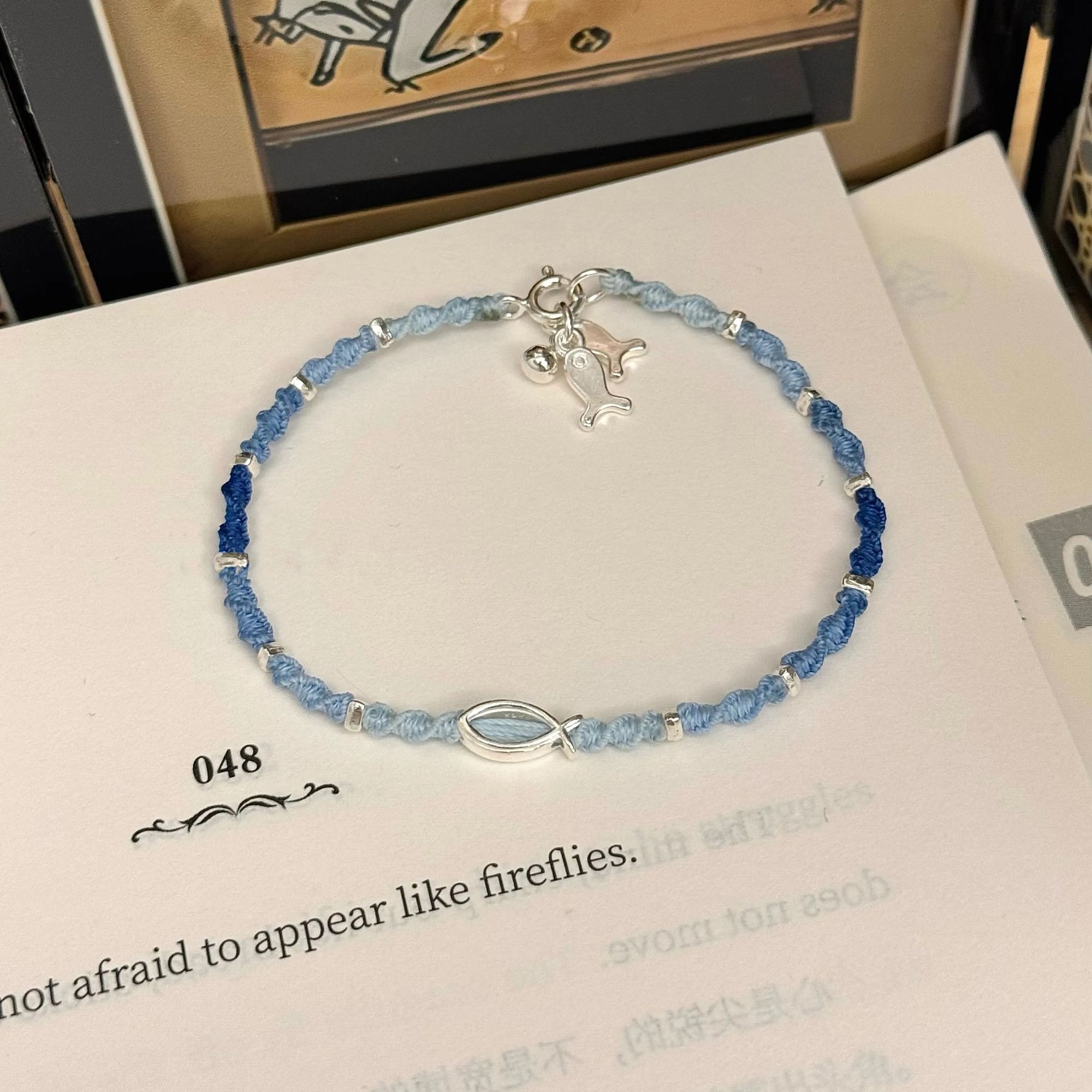手工编织渐变蓝小鱼手绳小众设计精致风气质百搭手饰品送闺蜜礼物