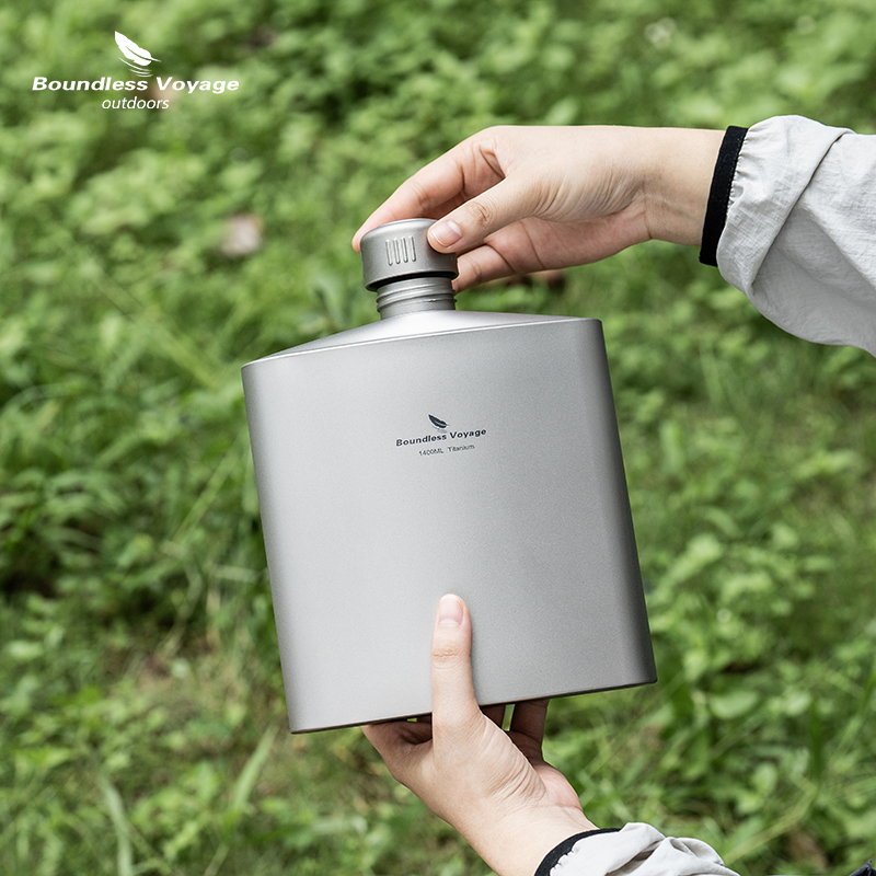 必唯纯钛户外水壶大容量1.4L单层露营装白酒壶随身便携式徒步水瓶