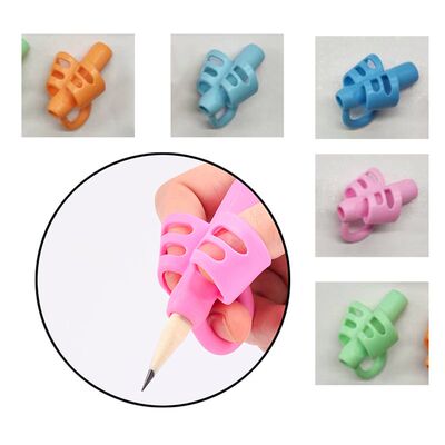 1Pcs 5Pcs Pencil Grip Pen Holder Kids Beginner Writing Learn