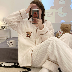 孕妇月子服秋冬款套装2024新款加厚加绒保暖家居服睡衣女两件套