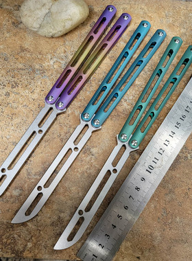 Theone钛柄一体海啸大马士革火烧纹轴套蝴蝶甩刀练习刀未开刃梳子