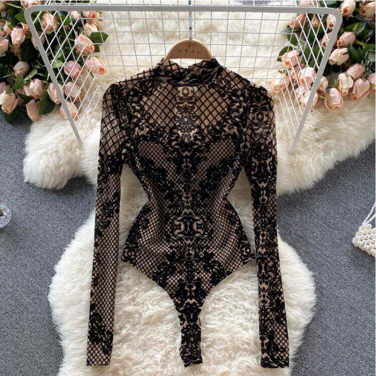 Sexy simple tight-fitting lace bodysuit 性感简约紧身蕾丝衣女
