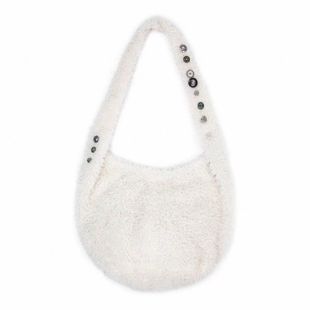 原创韩国秋冬米白色羊羔毛包 钉扣装饰毛毛包 大容量通勤斜跨包