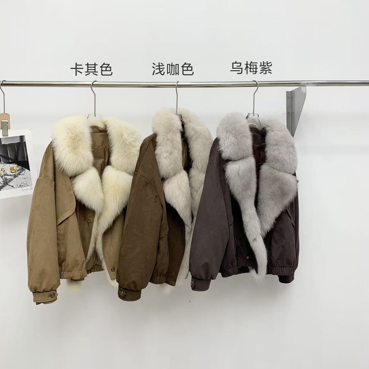 米米羽绒服(配不可拆卸狐狸毛)(含50鹅绒)CSNS360599-2