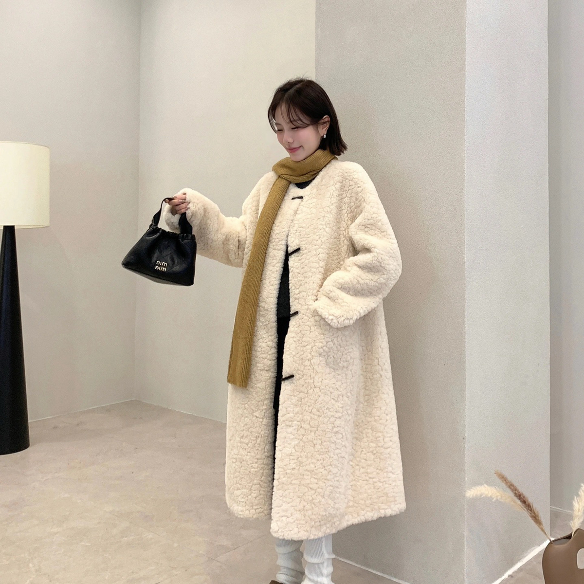 米米设计外套女冬季宽松加厚皮毛一体羊毛外套(含100绵羊毛)9566