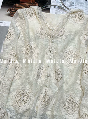 米米小众设计26年早春高级气质刺绣镂空水溶蕾丝V领连帽小衫J420